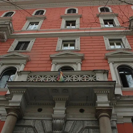 Casa de hóspedes Cesar Palace