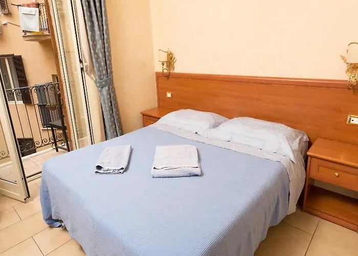 Pensión Cesar Palace Roma