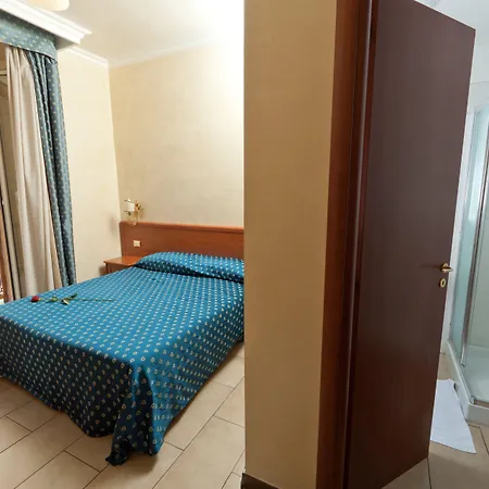 Cesar Palace Gæstehus 2*